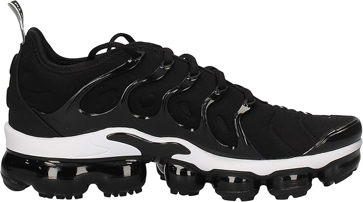 nike air vapormax plus black size 11