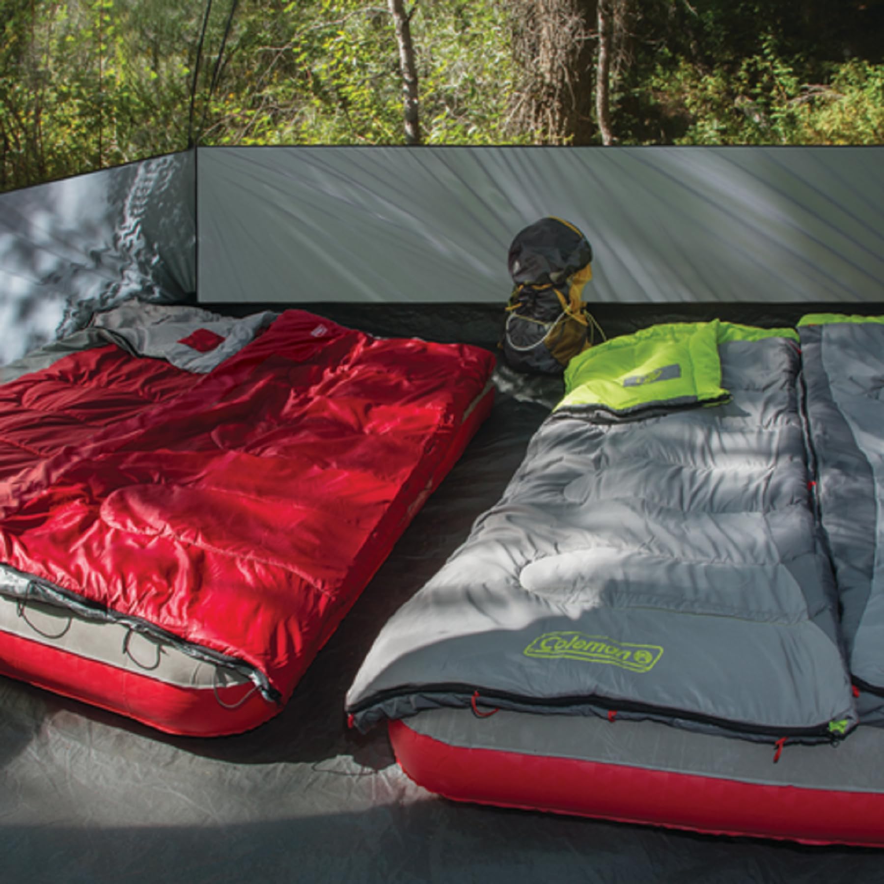 Coleman Palmetto 30⁰F Adult Sleeping Bag, Cool-Weather Sleeping Bag with Snag-Free Zipper & Soft Liner, Machine Washable
