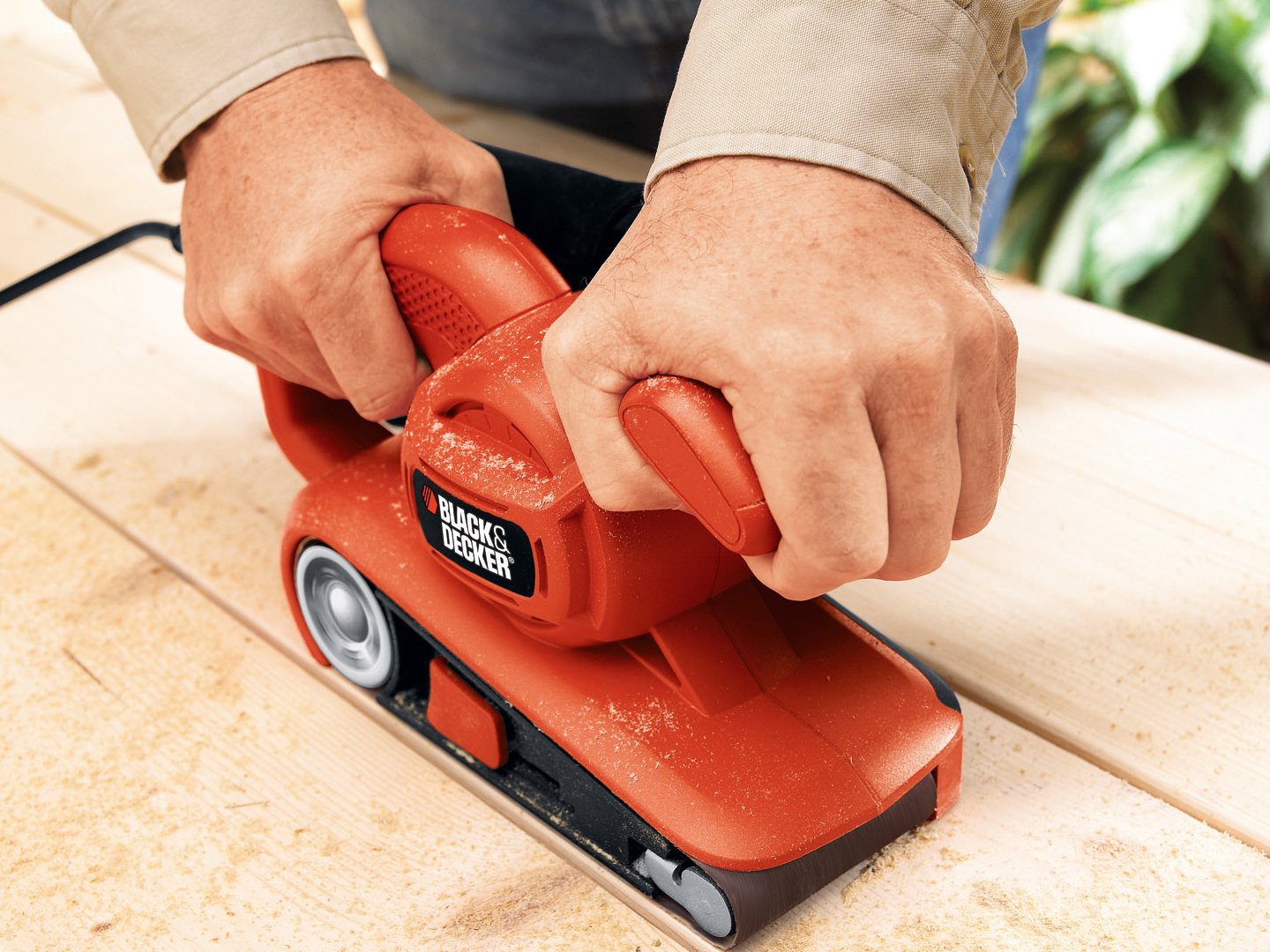 BLACK+DECKER KA86 Belt Sander, 75 x 457 mm Buy Online in UAE. Diy Products in the UAE See