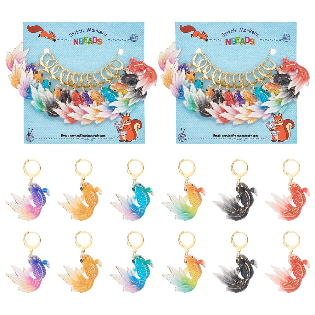 NBEADS 24 Pcs Goldfish Charms Stitch Markers, 6 Colors UV Printing Acrylic Crochet Charms Removable Locking Stitch Marker with 304 Stainless Steel Clasp for Sewing Accessories Quilting Jewelry
