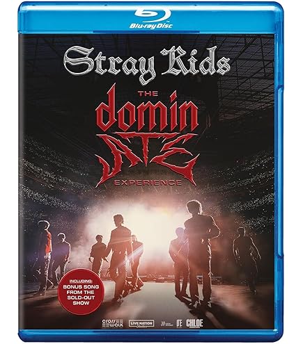 Amazon.com: Stray Kids - World Tour District 9 : Unlock in SEOUL