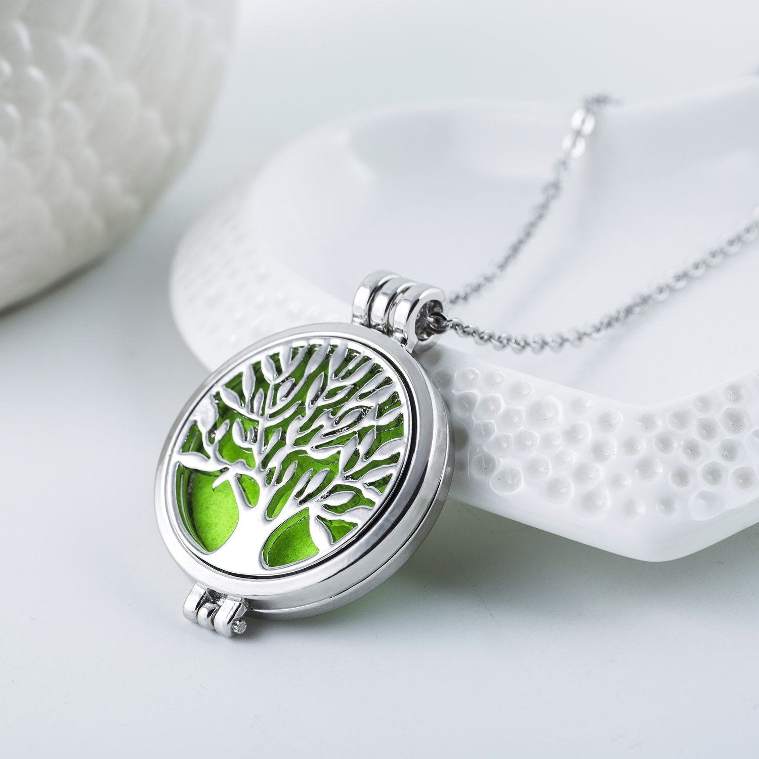 Essential Oils Diffuser Necklace Tree of Life Pendant 316L Stainless Steel Locket