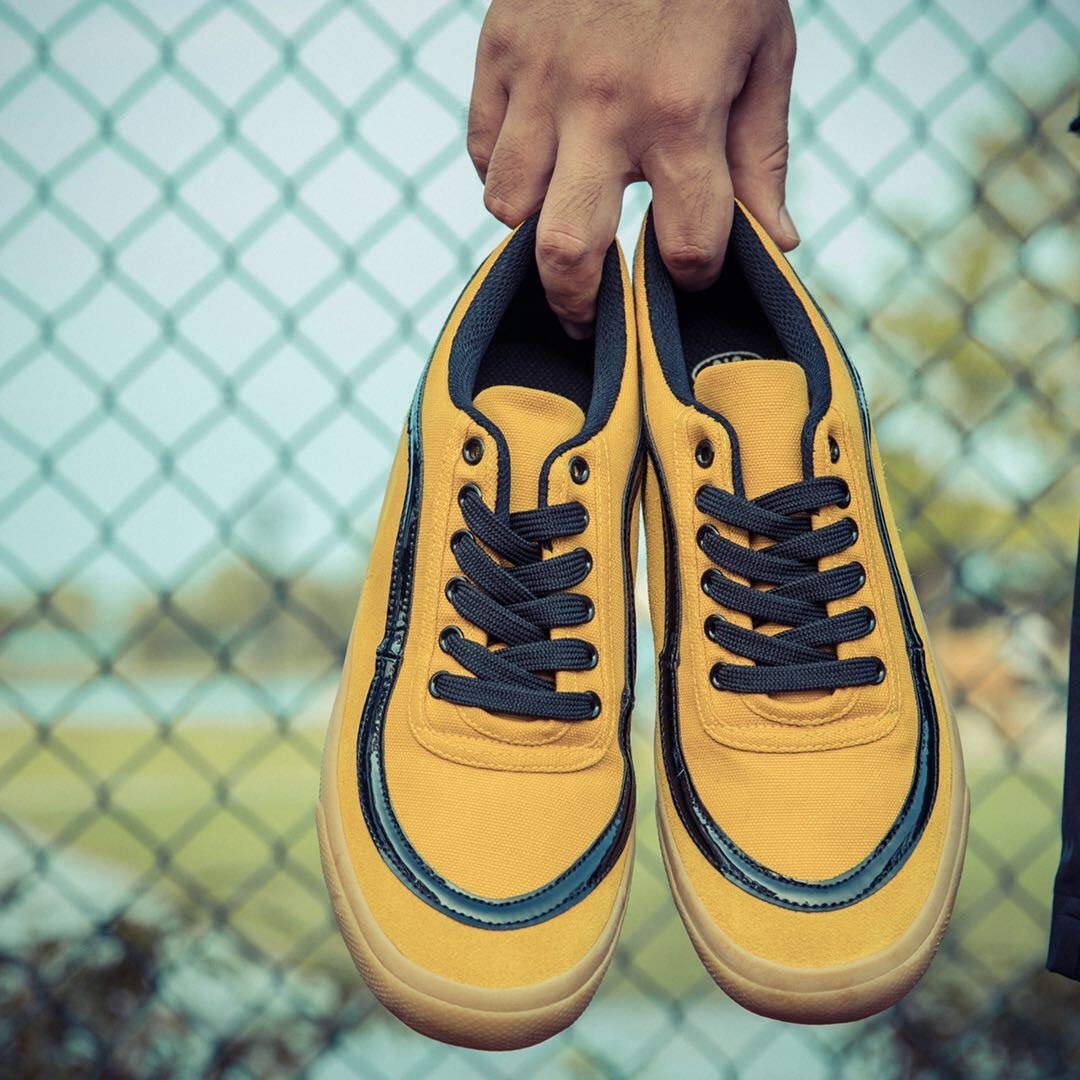 stylish slip on shoes