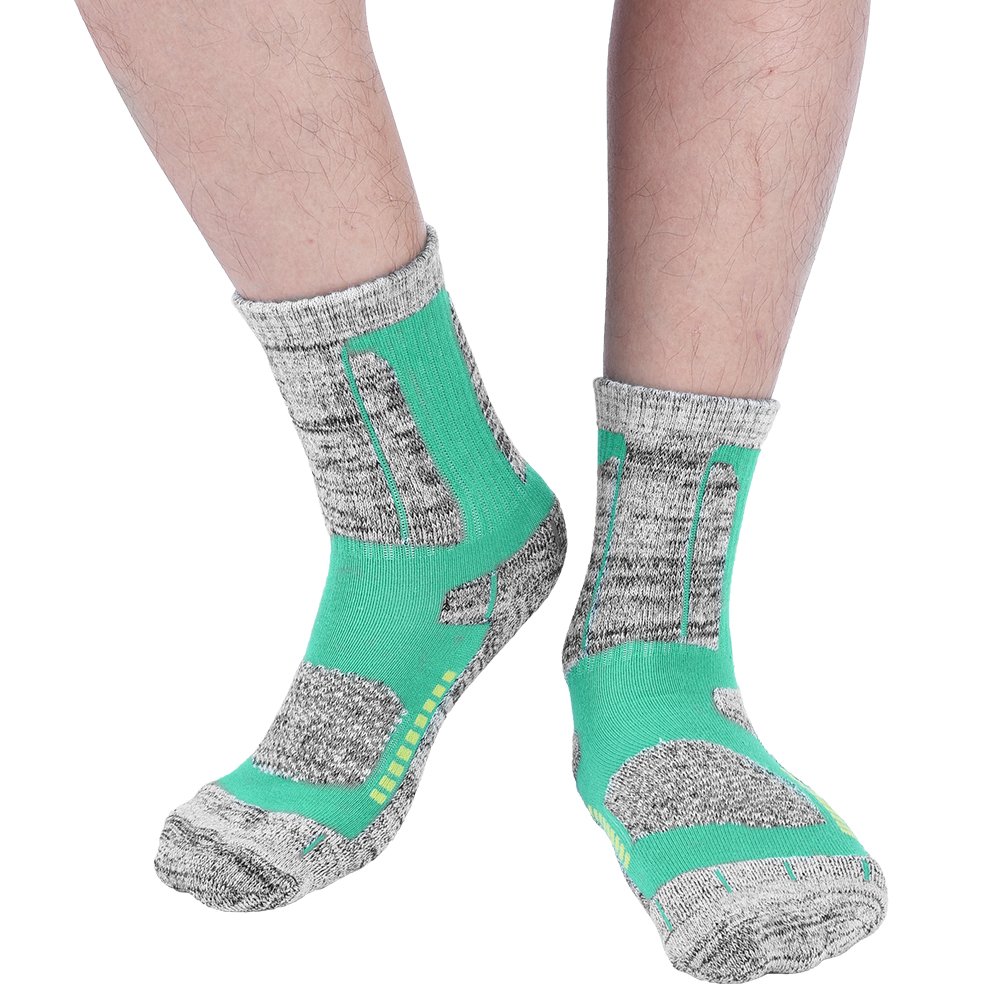 Men Outdoor Sports Hiking Socks Winter Thick Cotton Crew Socks for Cold Weather 3 Pack