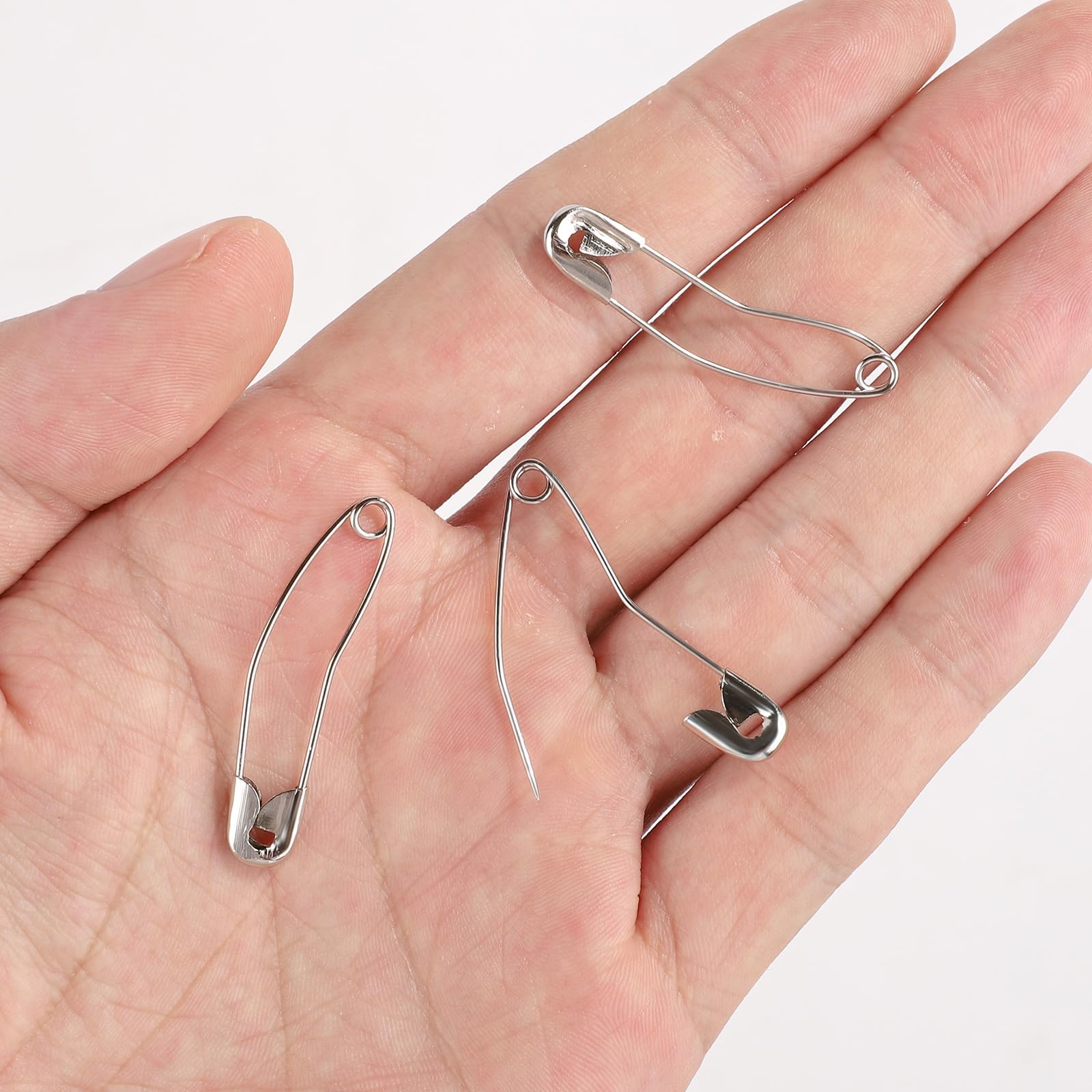 200pcs Curved Safety Pins, 1.5 Inch Quilting Basting Pins Curved Quilting Pins Bent Sewing Safety Pins for Quilting Knitting Sewing Crafting