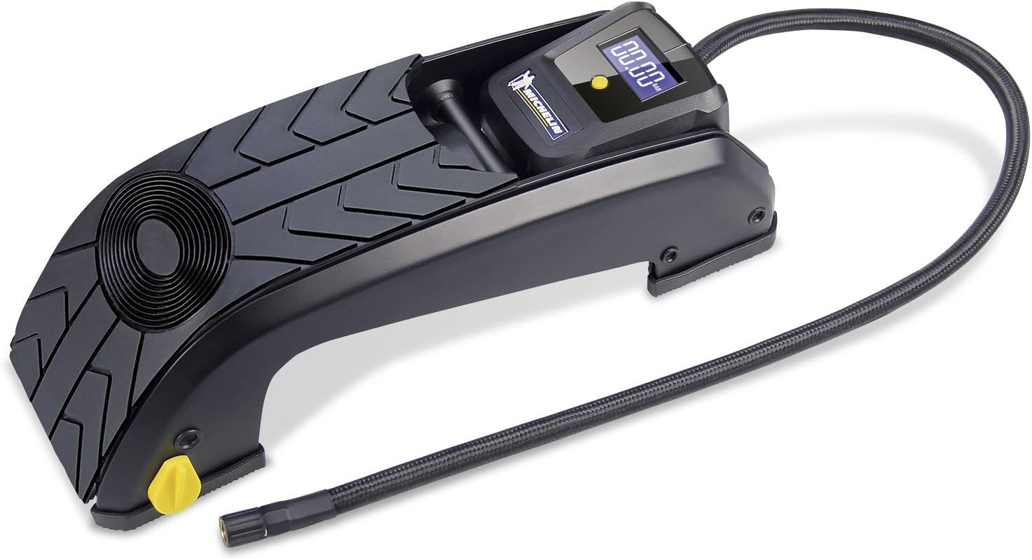 Michelin 92420 Foot operated air pump, 1 cylinder with digital display