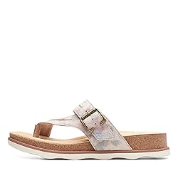 Clarks Brynn Madi Flat Sandal, Sand Interest, 8 Wide