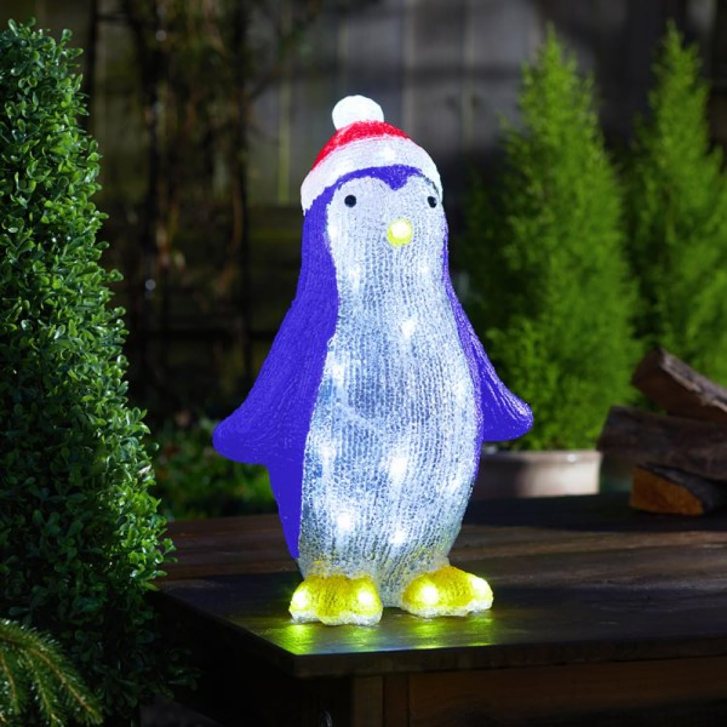Marco Paul 30cm Acrylic LED Penguin Christmas Decoration Light - Battery Operated Figure with Auto Timer Indoor & Outdoor Xmas Ornament - Home & Garden Festive Lighting Decor