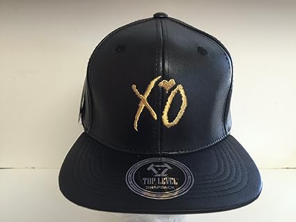 black and gold snapback hats