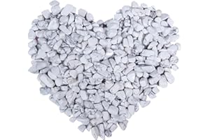 ideayard White Turquoise Tumbled Crystal Chips 0.95-1lb Natural Irregular Shaped Crushed Quartz Stone Healing Stones Home and Office Desktop Decorative(430g-450g)