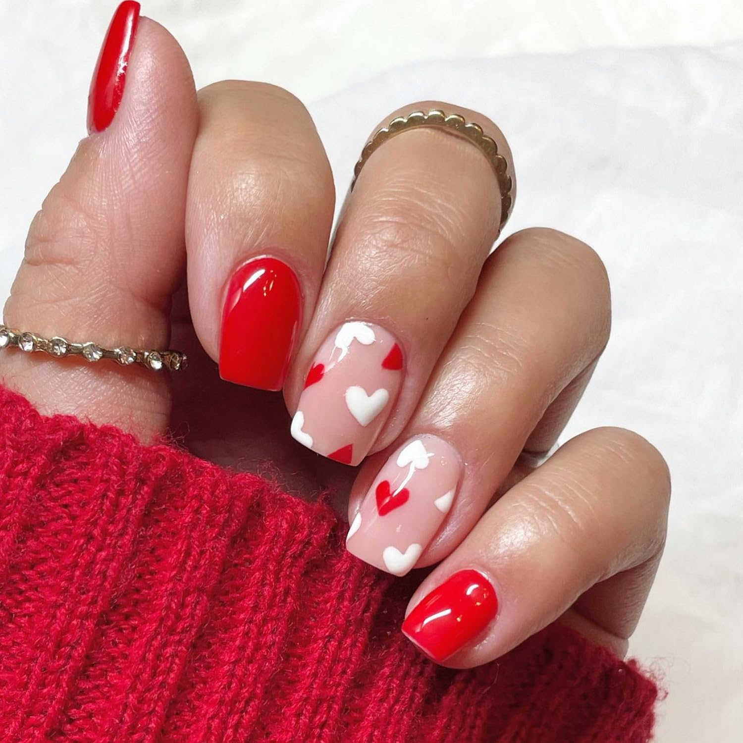 OCOUYVD Heart Press on Nails Short Square Valentines Fake Petite Red Stick on Full Cover False With Red White Heart Designs Acrylic Glossy Artificial for Women Girls
