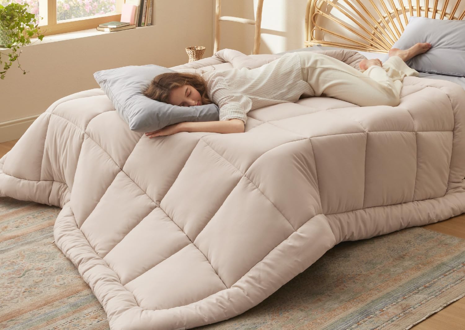 Photo 1 of **********SIMILAR******* Bedsure Comforter Duvet Insert - Quilted Comforters Queen Size, All Season Duvet, GentleSoft Down Alternative Bedding, with 8 Tabs, Gifts for Women/Men, Beige, Queen 88 x 88 Inches