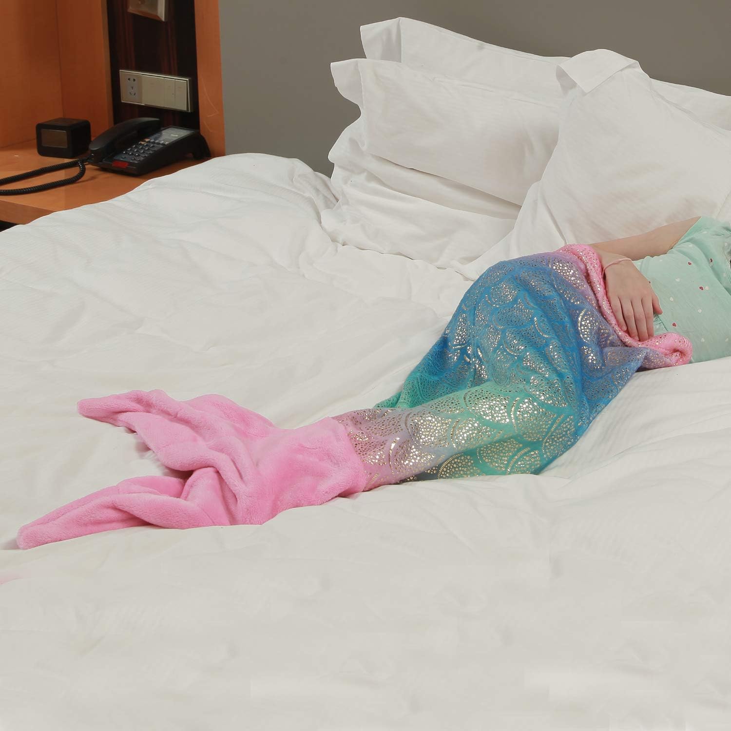 sirena arcoiris brillante