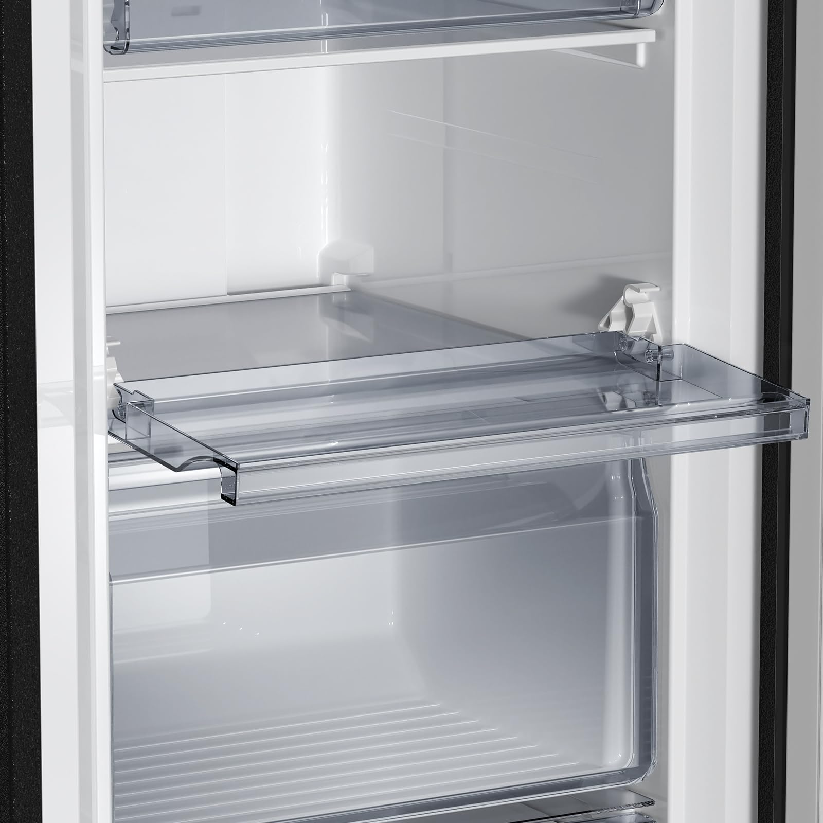 CHiQ Gefrierschrank No Frost 166 L, MultiAirflow, 4-Sterne-Gefrieren｜5 Schubladen + 1 obere Klappe, 144cm H | 209 kWh/Jahr, mit LED, Wechselbarer | Schwarz, FSD166NE4E 9