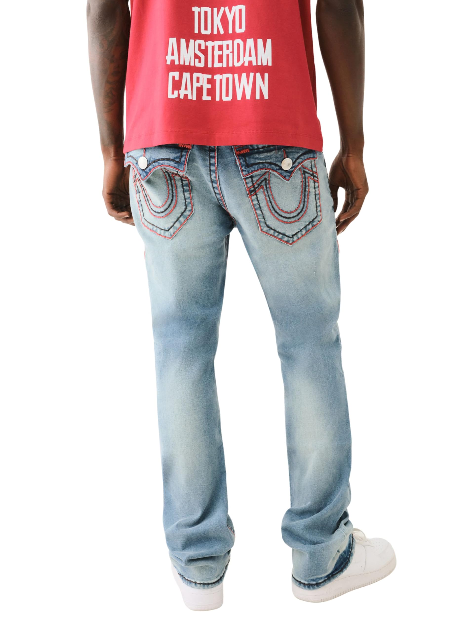True Religion Men’s Ricky Super T 1/2″ Triple Logo, Groton Light Wash