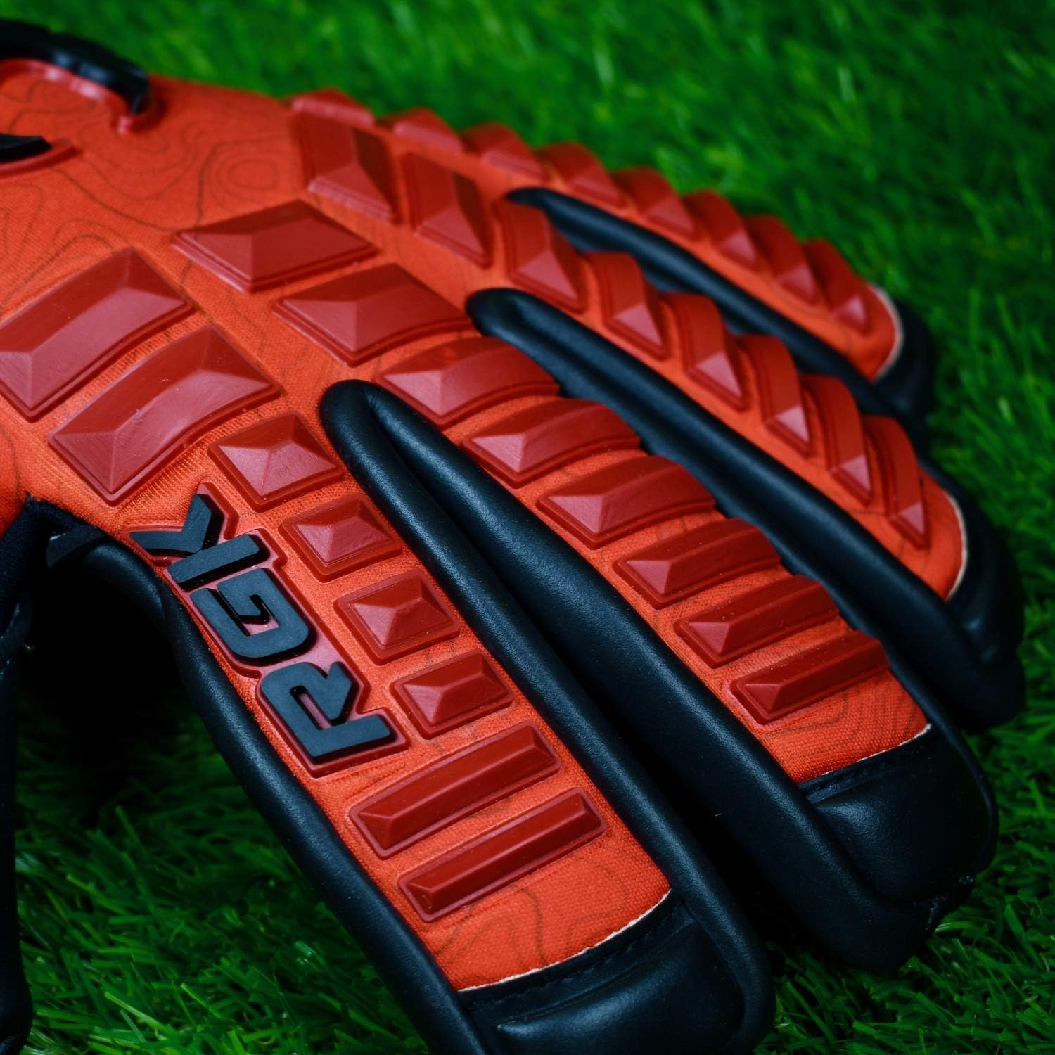 Renegade GK Eclipse Professional Soccer Goalie Gloves with Microbe-Guard (Sizes 7-12, Level 5) Pro-Tek Fingersaves & 4+3MM EXT Contact Grip | Goalkeeper Gloves for Elite Play | Based in The USA : Sports & Outdoors