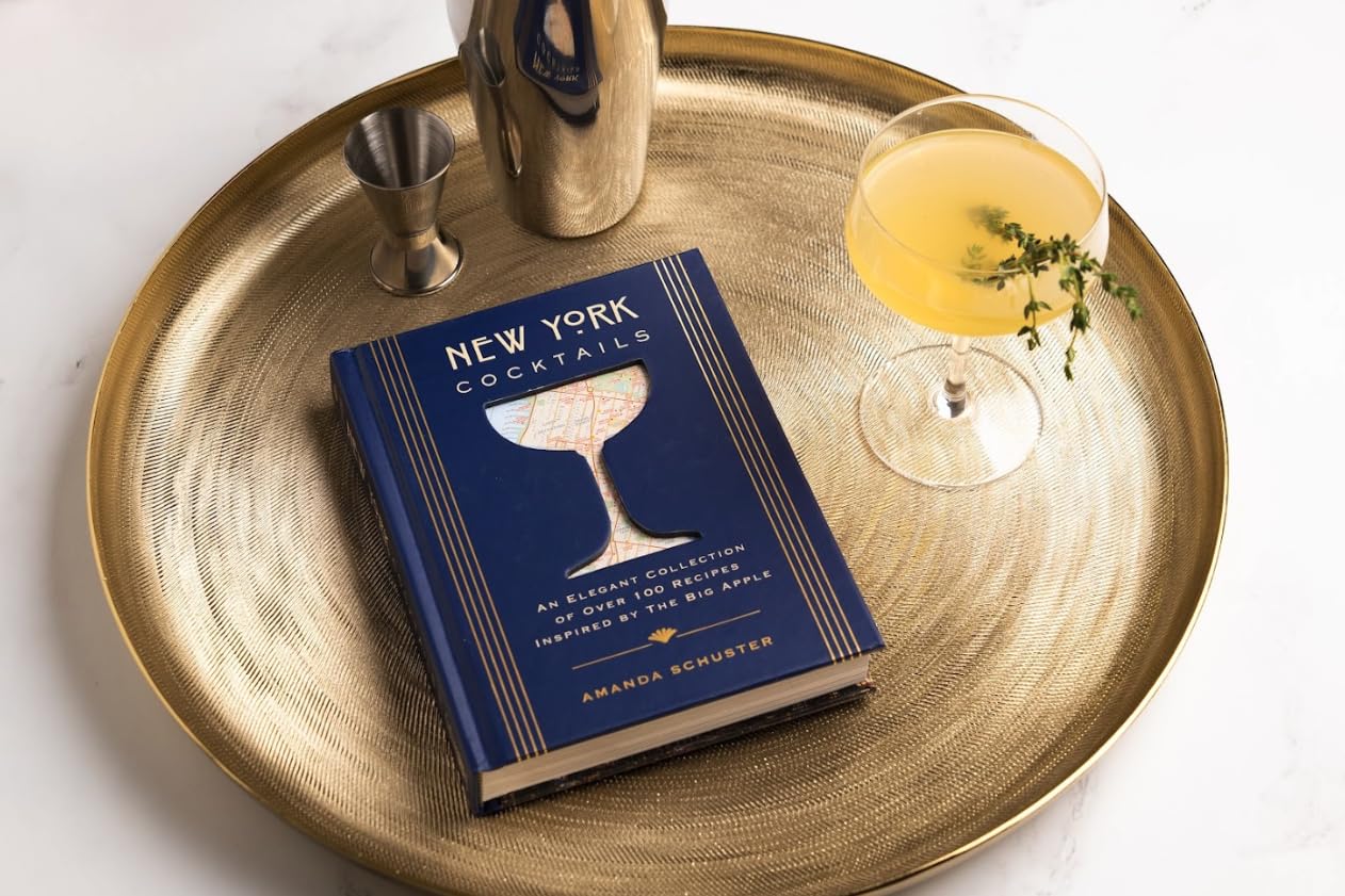 New York Cocktails: An Elegant Collection of over 100 Recipes Inspired by the Big Apple (City Cocktails)