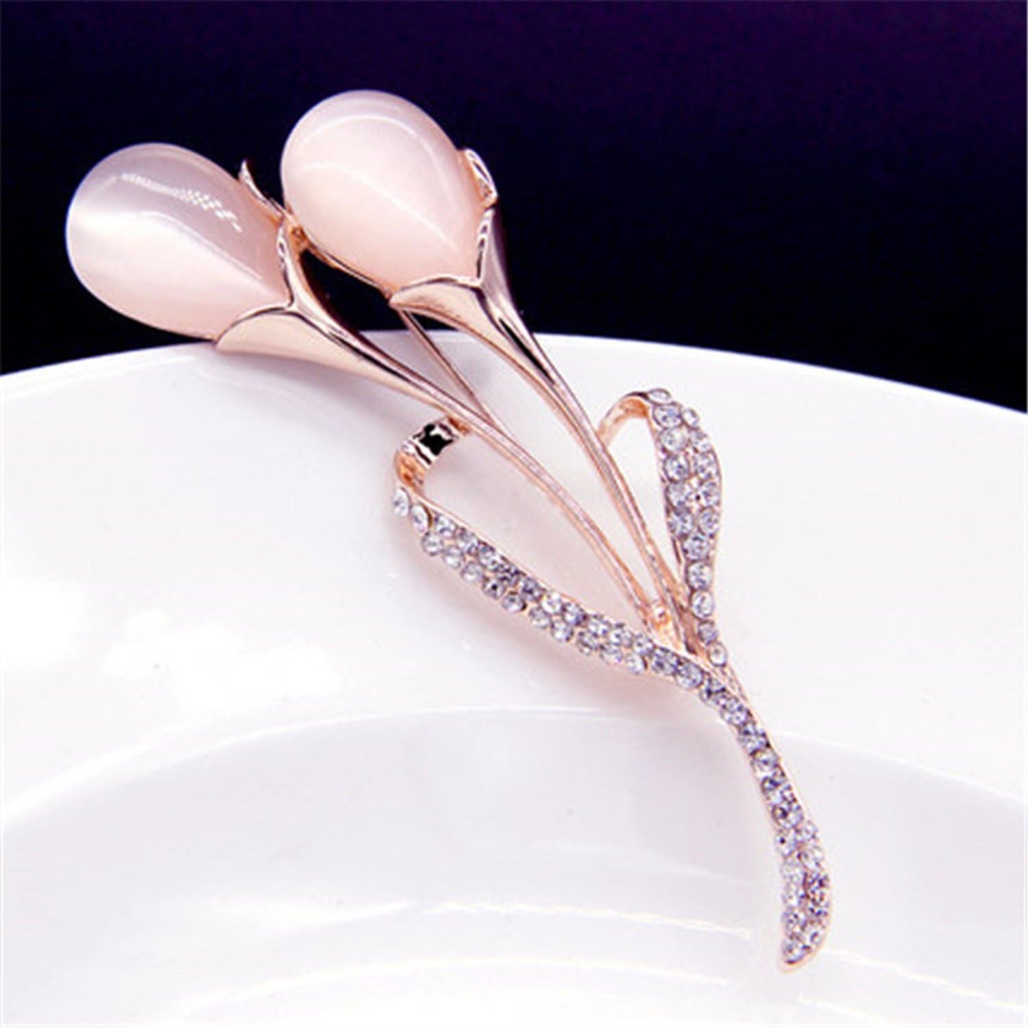 Jewby Fashionable Brooch Pins for Women Bouquet Flower Wedding Created Crystal Brooch