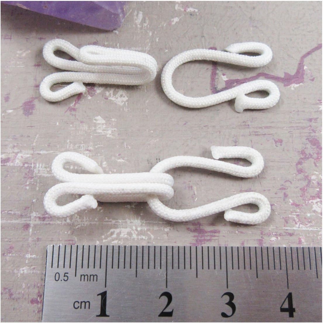 3 paires d’agrafes de crochets et œillets recouvertes de tissu 4 tailles