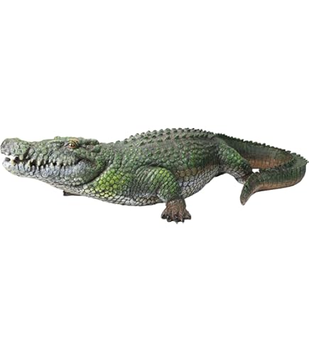 Amazon.com : Toad Hollow Extra Large Standing Gator Home & Garden