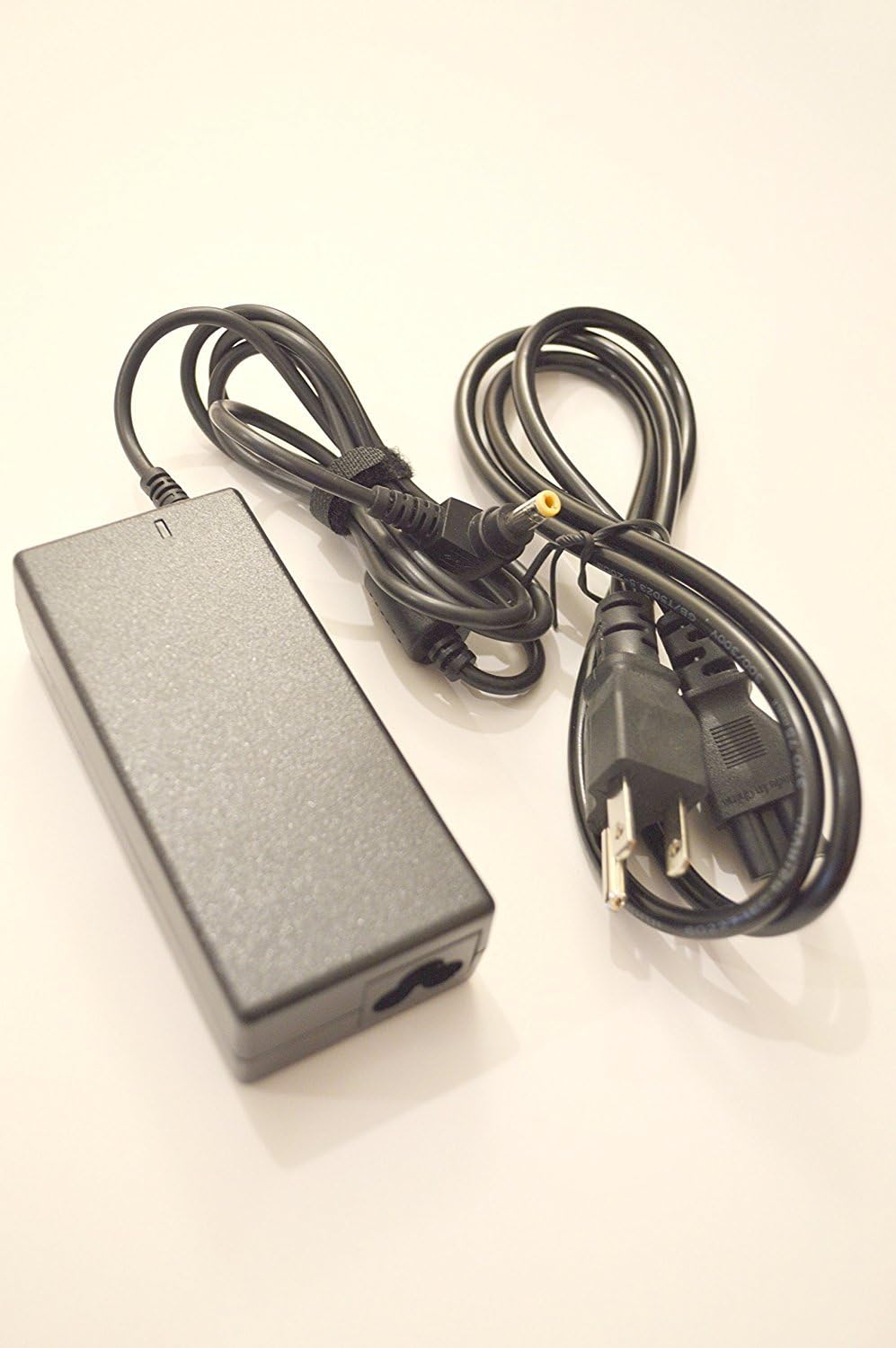 AC Adapter Charger for Toshiba Satellite L55Dt-C5238, L55D-C5318, S55-C5274, L55-C5272, by Galaxy Bang USA