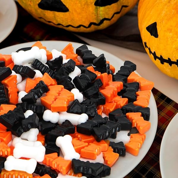 BULK HALLOWEEN CANDY – 4LB SPOOKY BATS & BONES HARD CANDY – BLACK & ORANGE PARTY TREATS FOR TRICK-OR-TREAT, CANDY BUFFETS & SPOOKY CELEBRATIONS