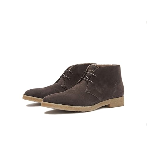 new republic chukka
