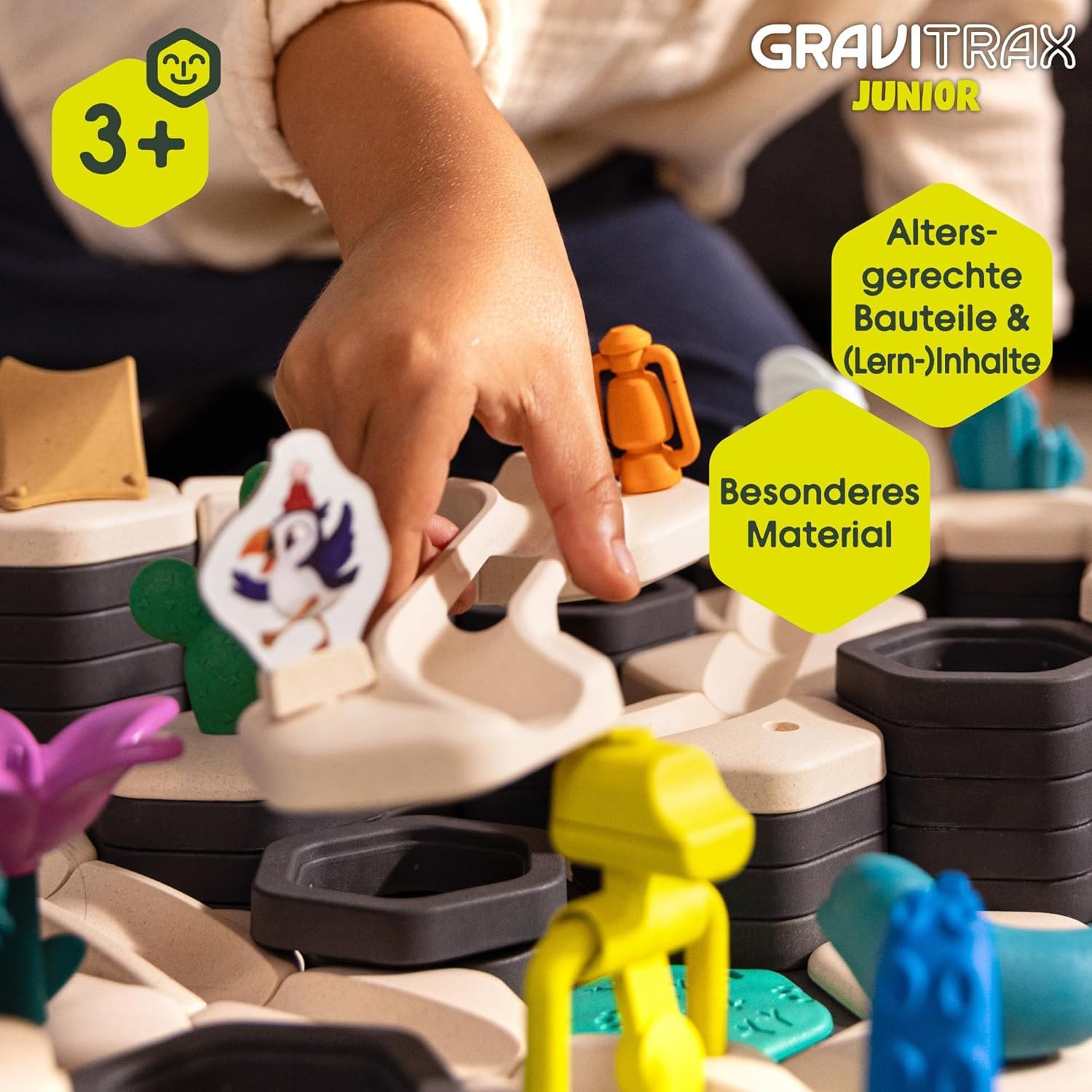 Ravensburger GraviTrax Junior Extension Ice 23748 - Murmelbahn überwiegend aus nachwachsenden Rohstoffen mit Themenwelten, Lernspielzeug und Konstruktionsspielzeug für Jungs und Mädchen ab 3 Jahren 7
