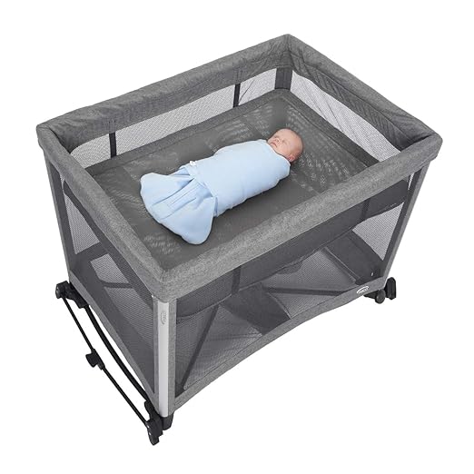 childcare halo bassinet
