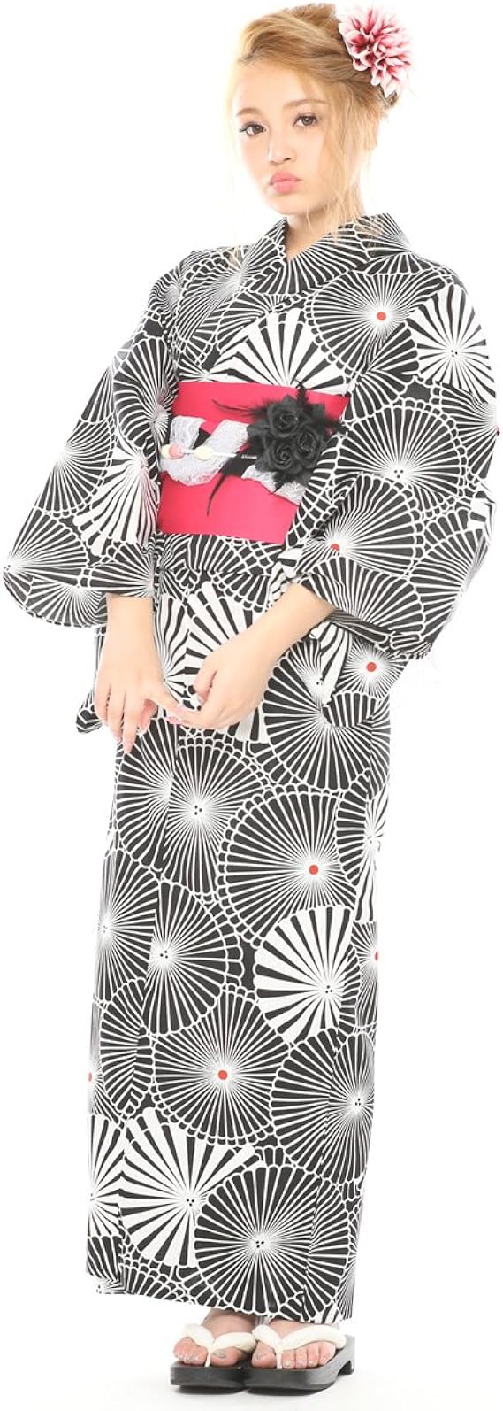 Amazon レディース浴衣セット 浴衣 帯 下駄 コサージュ 前板 腰紐 マジックベルト 着付けベルト 8点セット 女性用ゆかた フリーサイズ 白黒 モノトーン 風車 かざぐるま リバーシブル チェリー 黒 れいぽよ Ys369 浴衣 通販