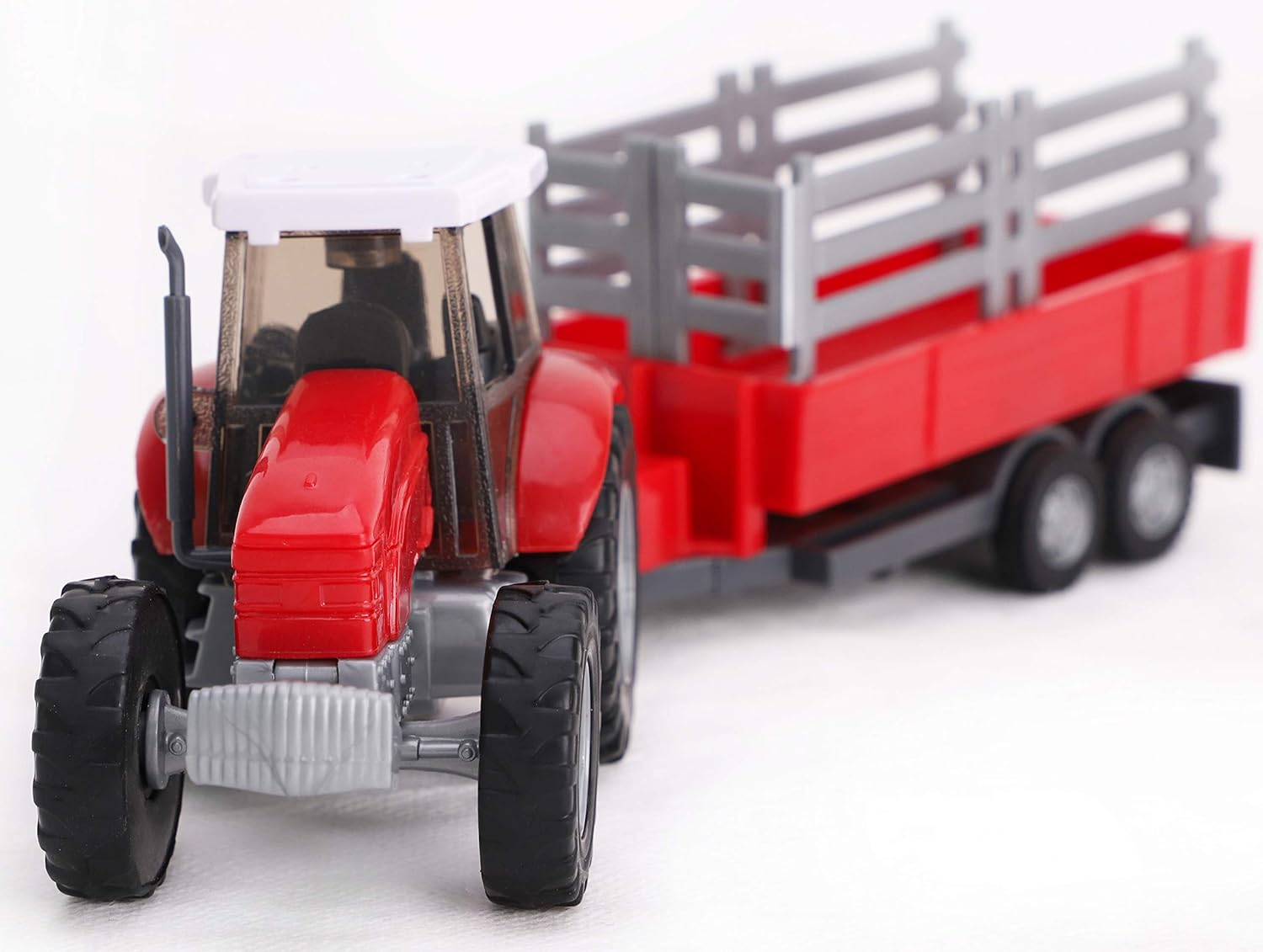 Toyland® - Farm Tractor and 22.5cm Tank/Trailer Set - Freewheel Action - Farm Toys for Boys (Red Trailer) - Image 4