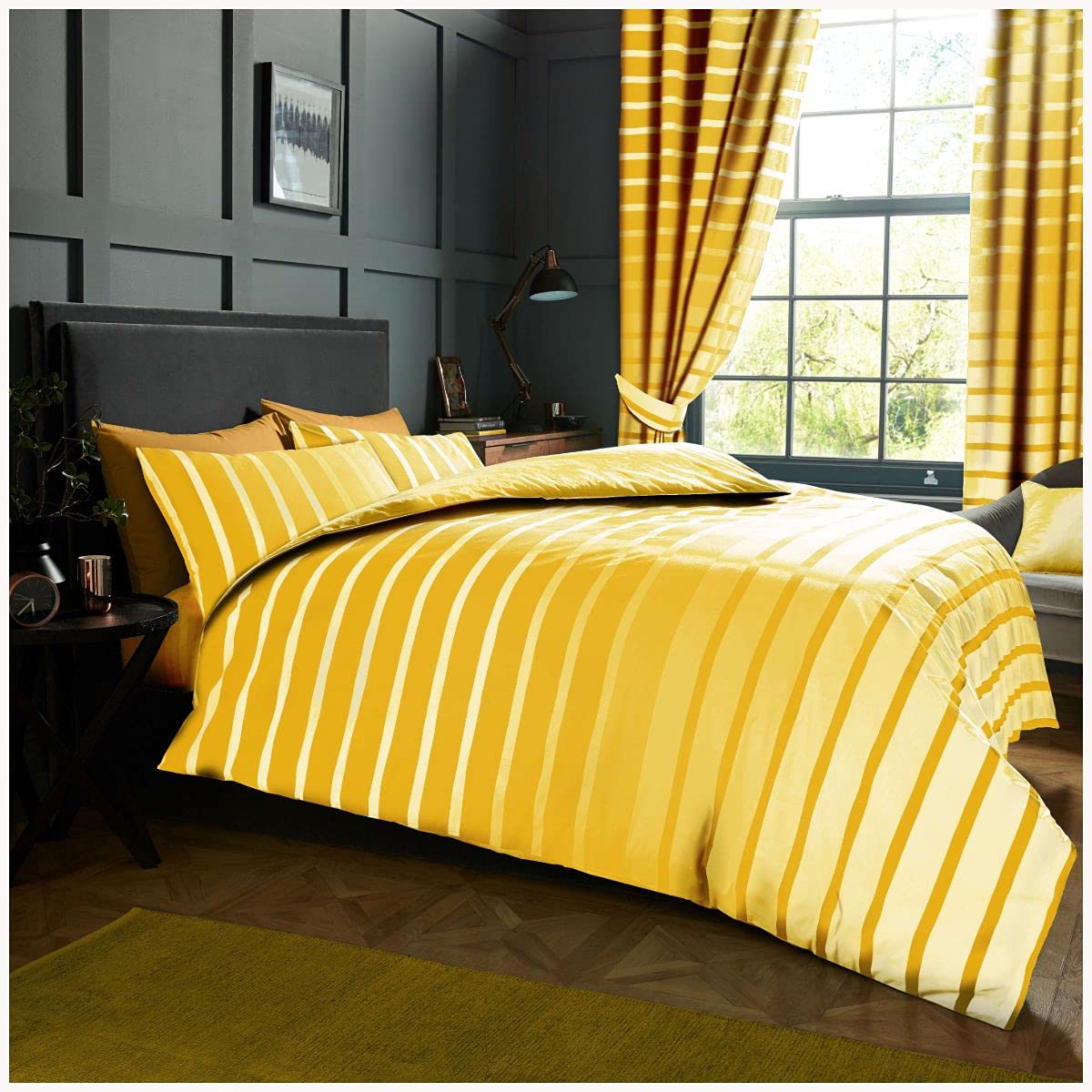 GC GAVENO CAVAILIA Premium Oscar Stripe Duvet Cover, Easy Care Soft & Cosy Reversible Printed Lined Quilt Set Bedding, Polycotton, Ochre, Super King