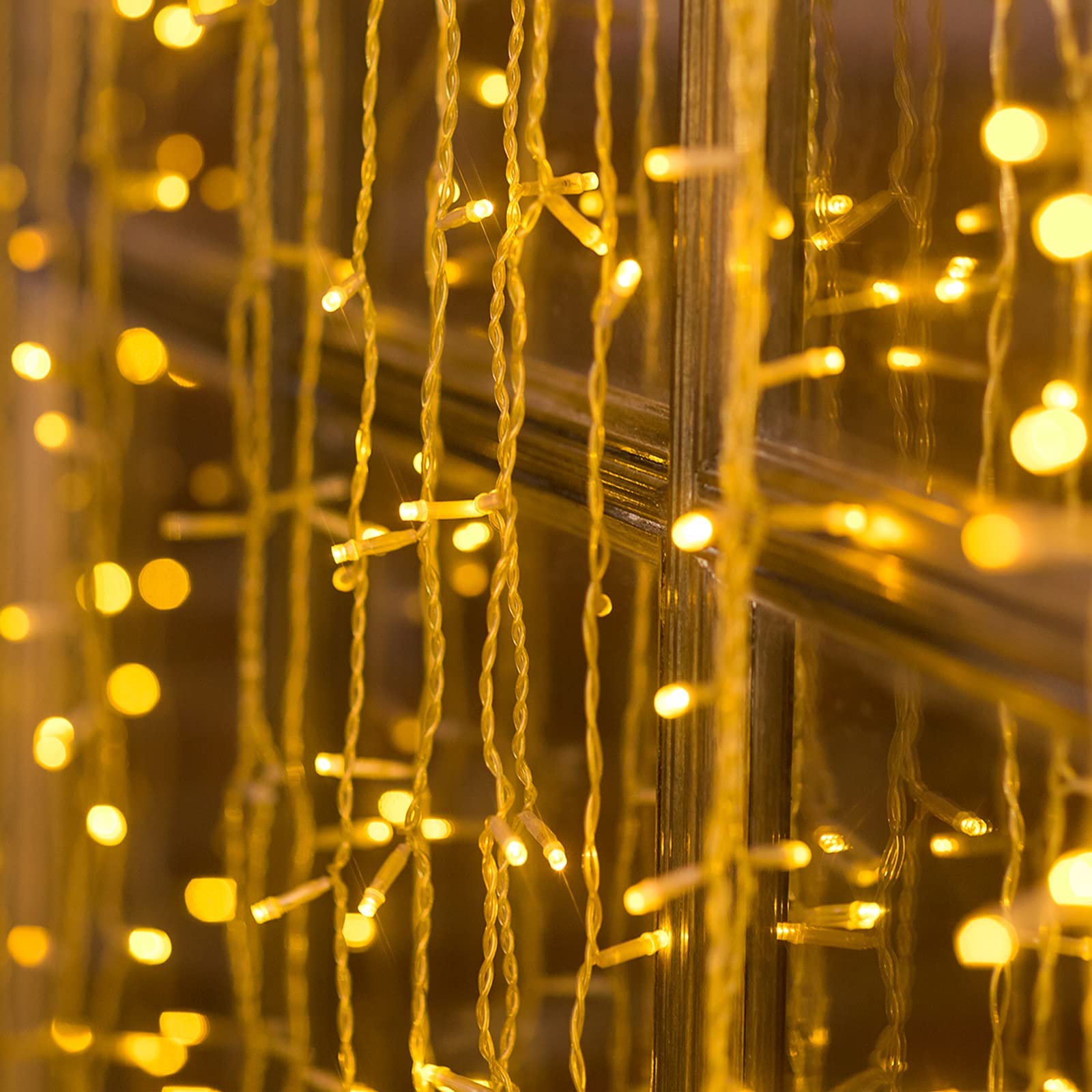 TRIXES 100 Multicoloured (RGB) LED Fairy Lights - Indoor & Outdoor String Lights - Plug in USB Powered & Remote Control Operated – Multiple Speed & Colour Settings - Perfect Decoration for Christmas