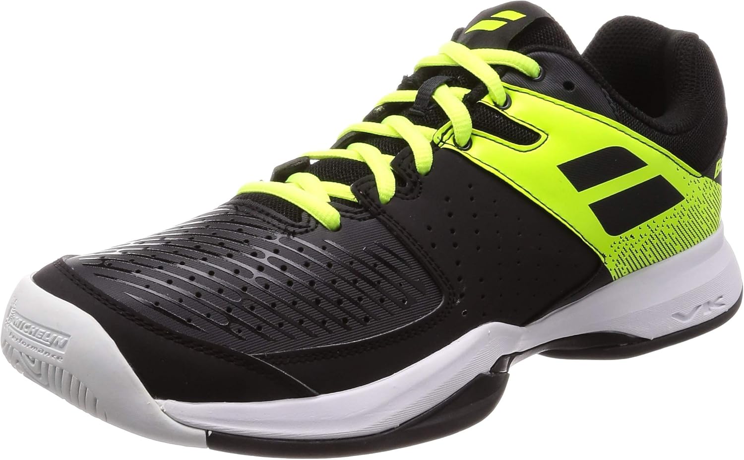 cushioned tennis shoes