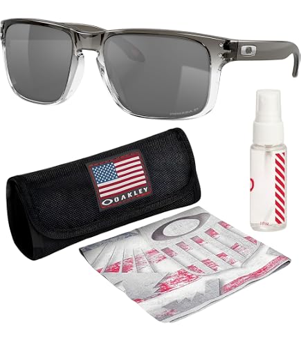 Amazon.com: Oakley Holbrook XL Sunglasses Grey Smoke with Prizm