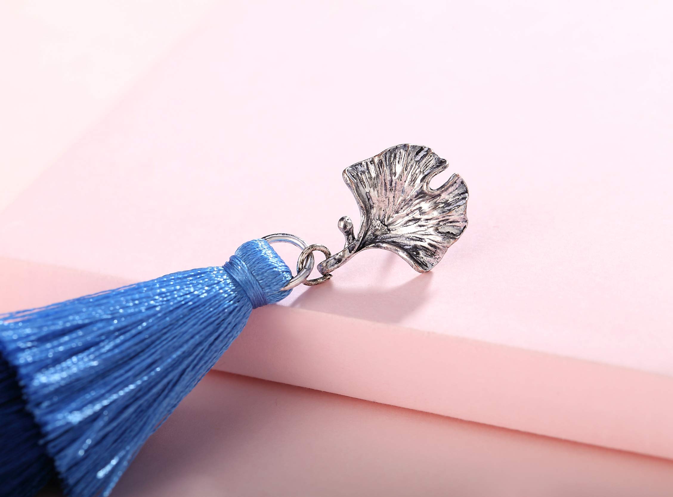 MVCOLEDY Women\'s Tassels Dangle Earrings Handmade Colorful Layered Tassel Elegant Jewellery Bohemian Style Ethnic Eardrop Drop Tiered Tassel Druzy Stud Earrings Women Gifts (Blue Ombre)