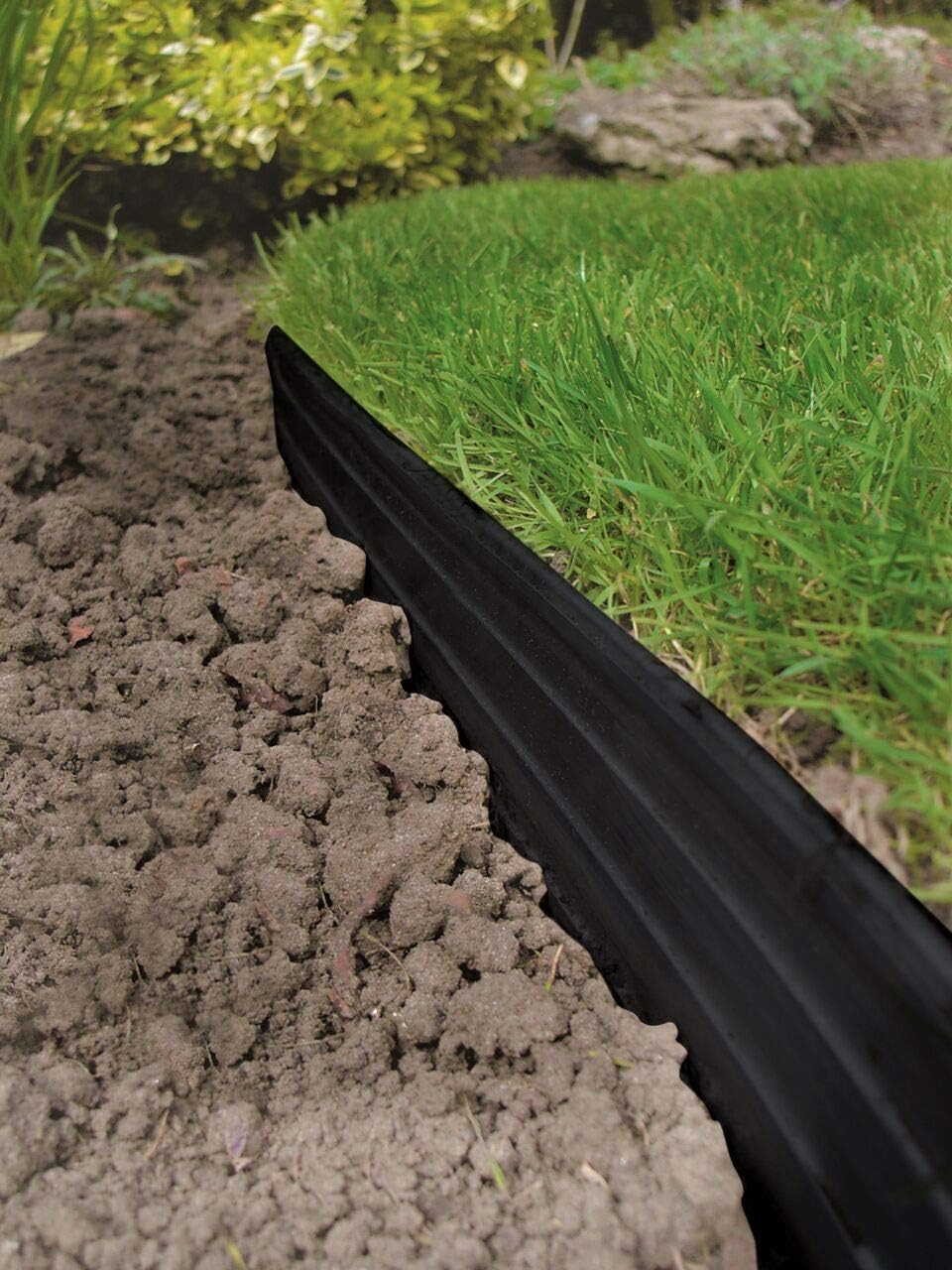 Swift Edge Garden Edging - 12m pack - Black - Image 3