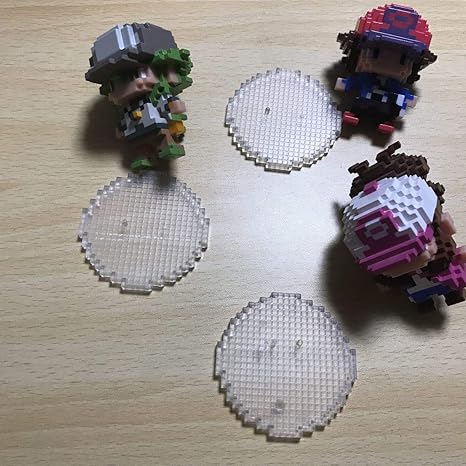 Amazon ポケセン限定 ポケモンbw 主人公 ドットフィギュア 2体セット ポケモンセンター限定 ゲームドット ブラック ホワイト S4 1 10 おもちゃ ホビー