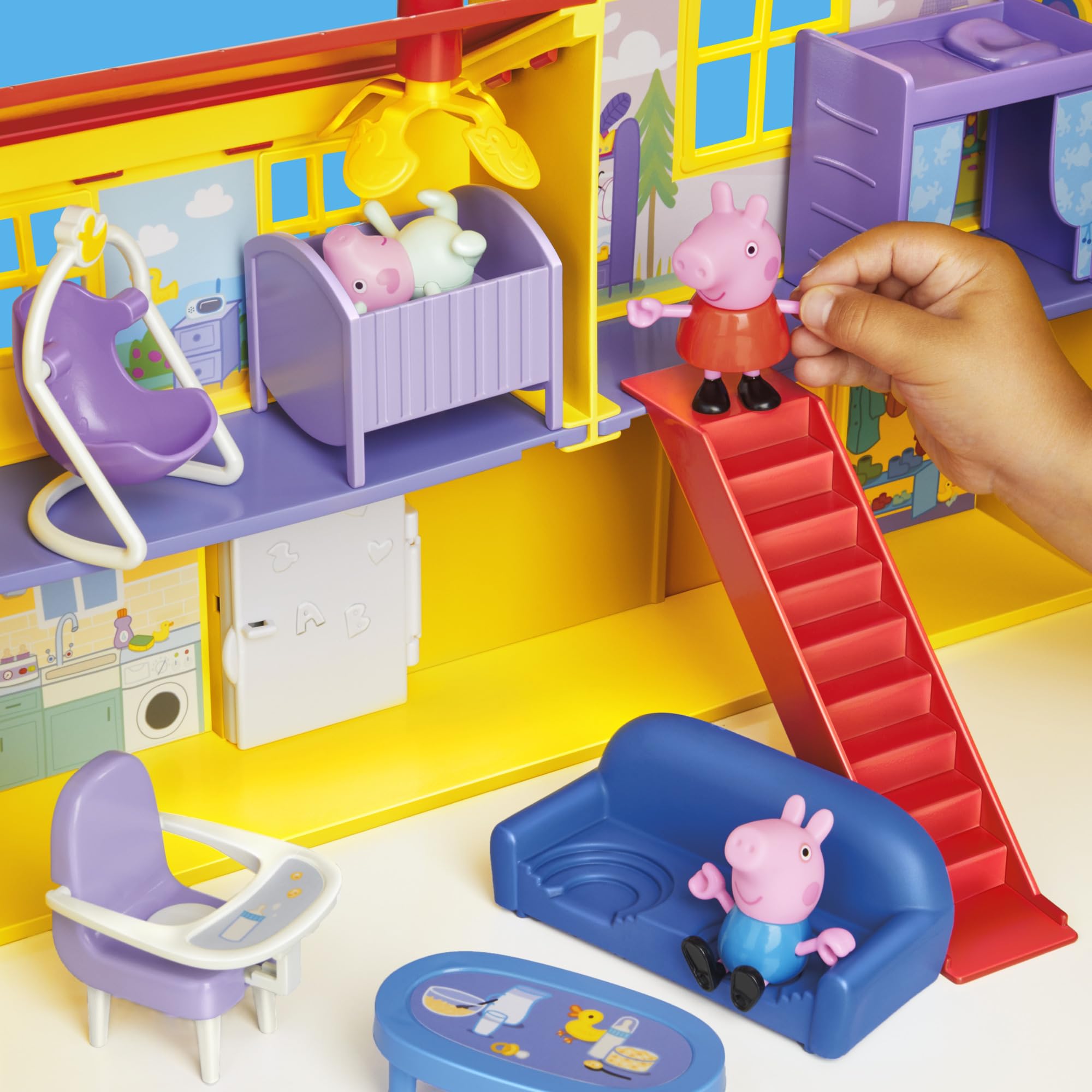 PEPPA PIG Peppa's Big Family House Playset with 3 Figures, 11 Accessories, 2025 Version with Baby Evie, Preschool Toys for Girls and Boys 3 and Up
