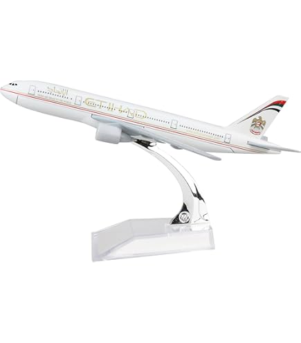 Amazon.com: Boeing 787 787-8 Dreamliner Qatar Airways