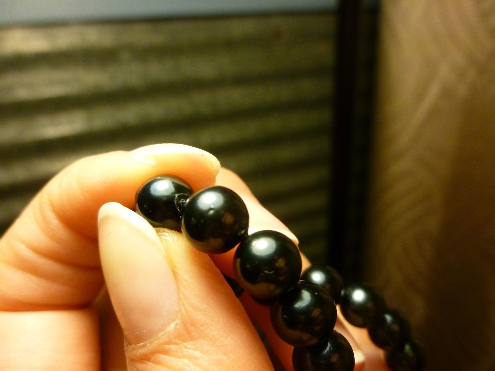Customer review image for 14K White Gold Triple Strand Black Saltwater Akoya Cultured Pearl Necklace AAA Quality (5.0-5.5mm), 17"