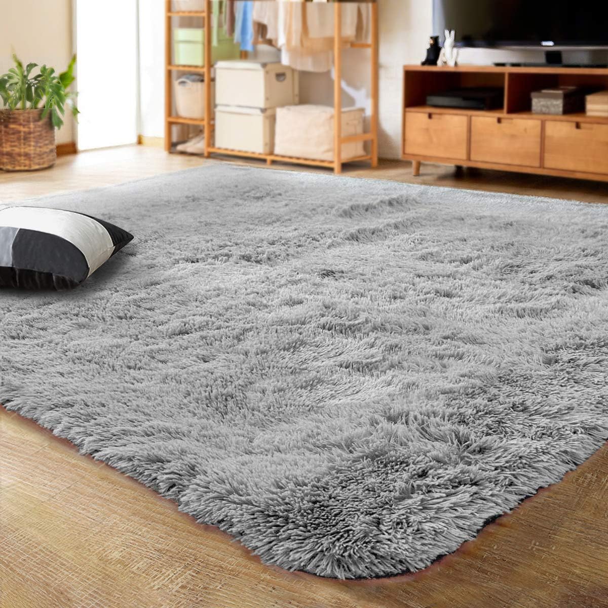 LOCHAS Ultra Soft Indoor Modern Area Rugs Fluffy Living Room Carpets for Children Bedroom Home Decor Nursery Rug 4x5.3 Feet, Gray: Furniture & Decor
