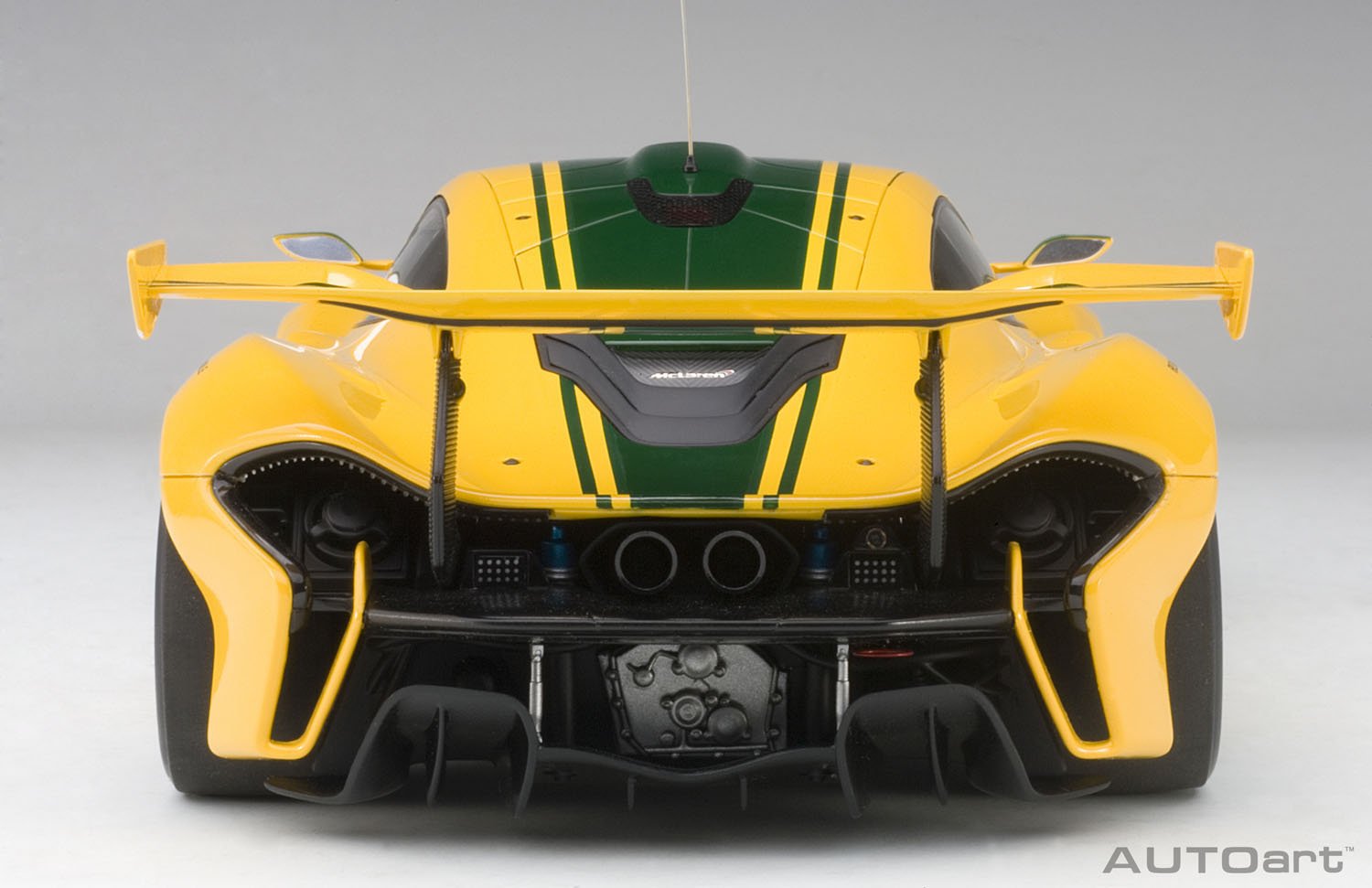 Mua AUTOart 1/18 マクラーレン P1 GTR イエロー/グリーン trên Amazon