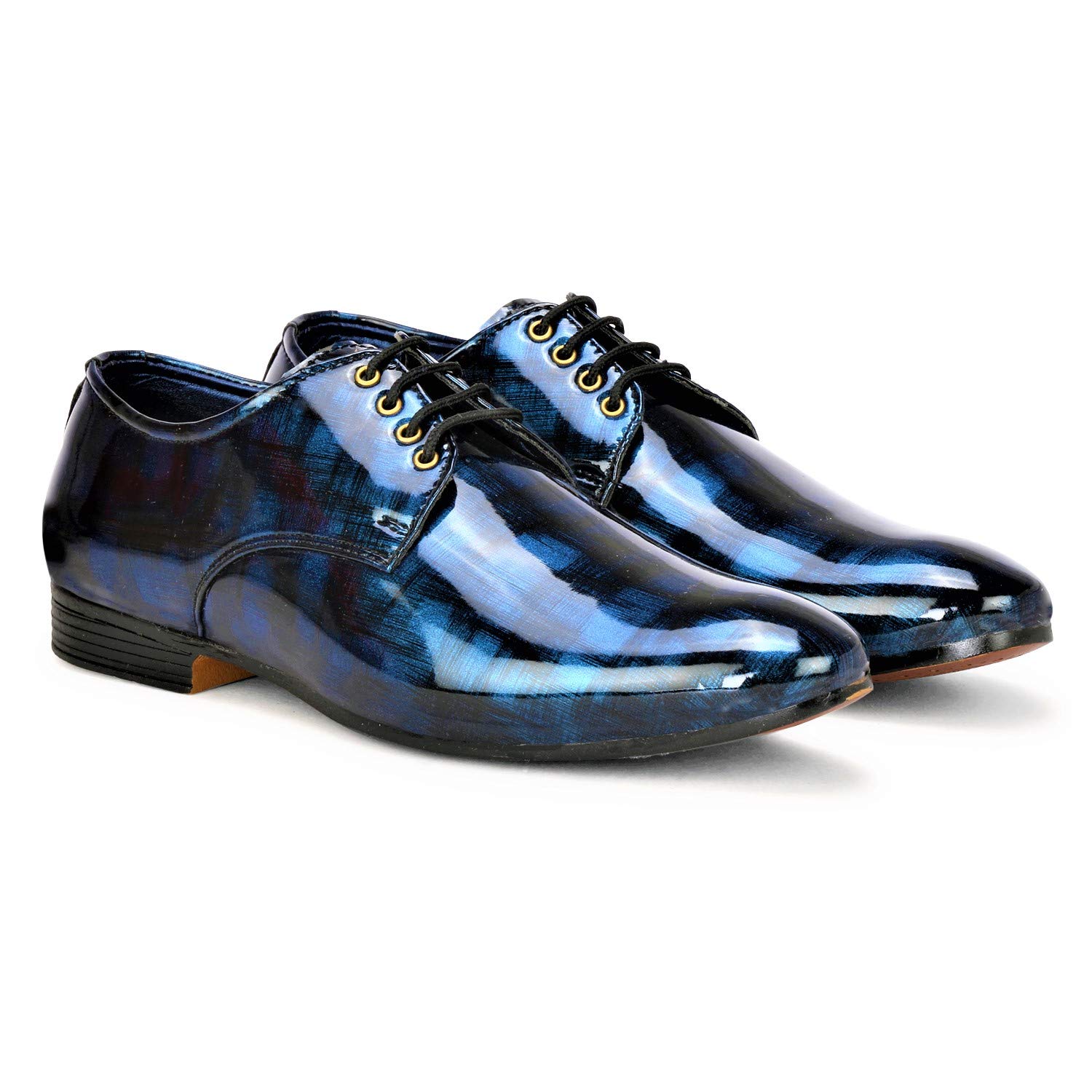 chaco sandals black and white