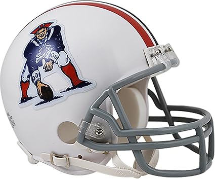 Riddell New England Patriots Throwback 1965 1981 Vsr4 Mini Football Helmet Nfl Mini Helmets Football Helmets Amazon Canada