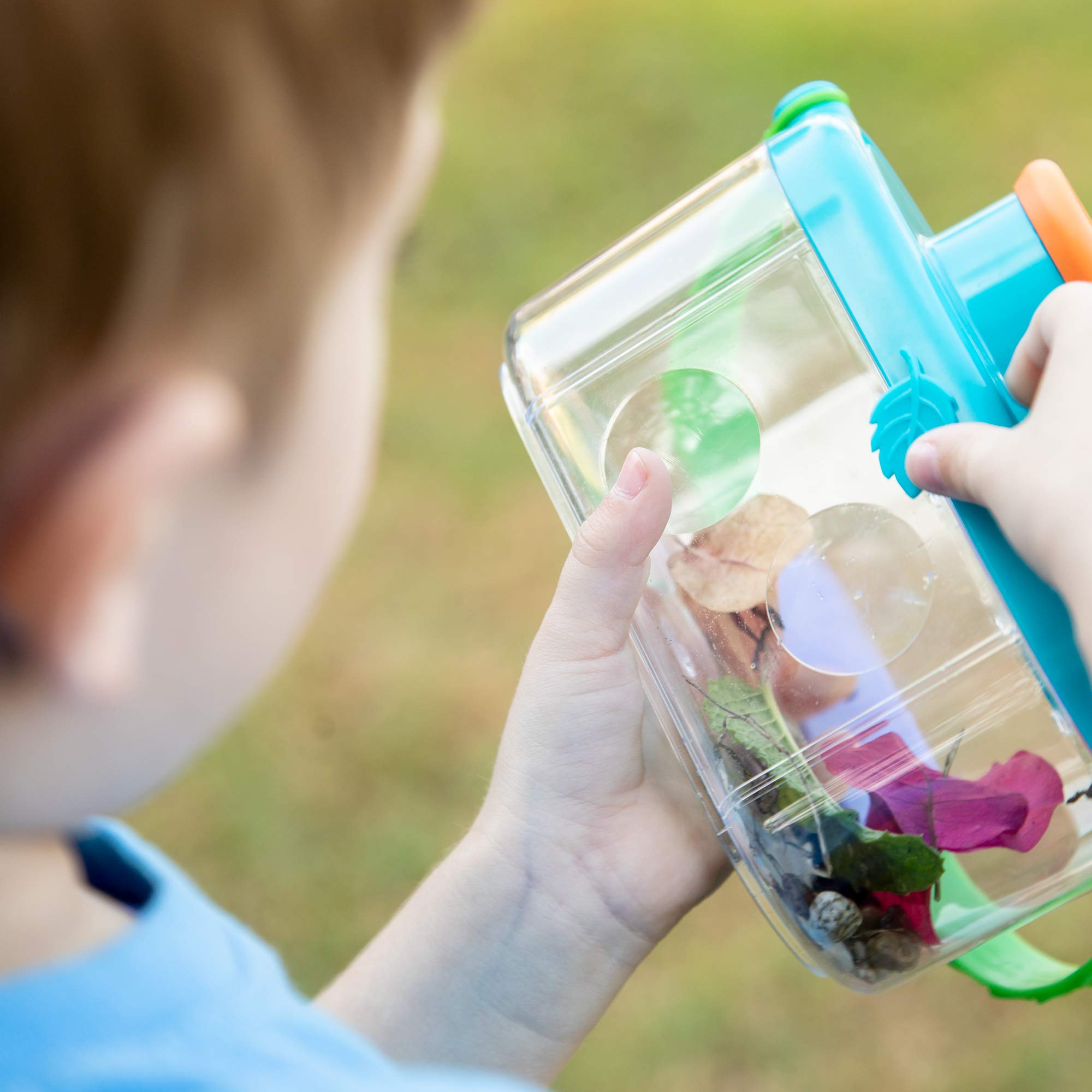 Educational Insights GeoSafari Jr. Bugnoculars: Kids Outdoor Toys, Bug Container to Catch & Observe, Outdoor Play for Ages 3+
