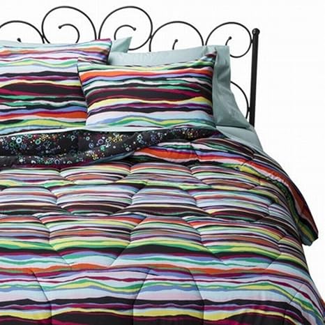Amazon Com Xhilaration Full Queen Colorful Stripe Comforter Set