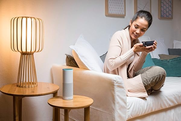 LEDVANCE Smart LED ZigBee GU10 reflector blanco clido regulable compatible directamente con Echo Plus y Echo Show 2 Gen Compatible con Philips Hue Bridge