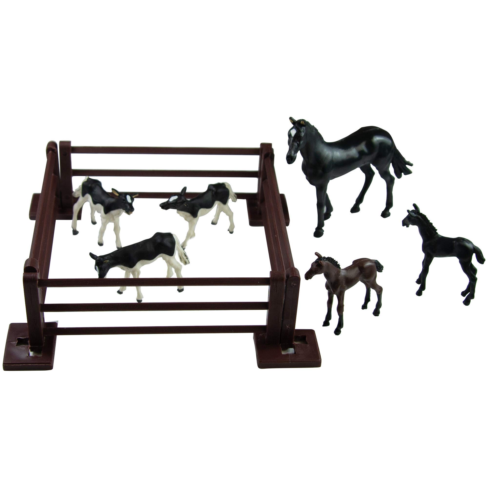 Britains 1:32 Baby Animal Farm Playset, Collectable Farmyard Animal Toys, Compatible with 1:32 Scale Farm Toys, Suitable for Collectors & Children from 3 Years Old