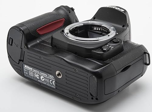 Nikon D100 DSLR Camera (Discontinued by Manufacturer) in Kenya